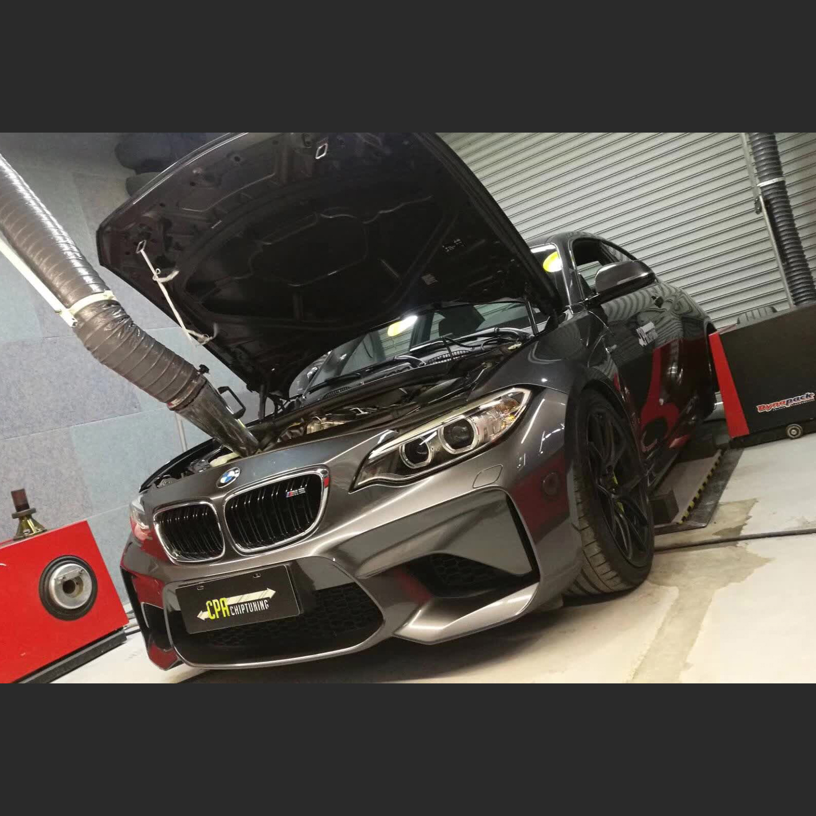 Todo o potêncial da BMW M2