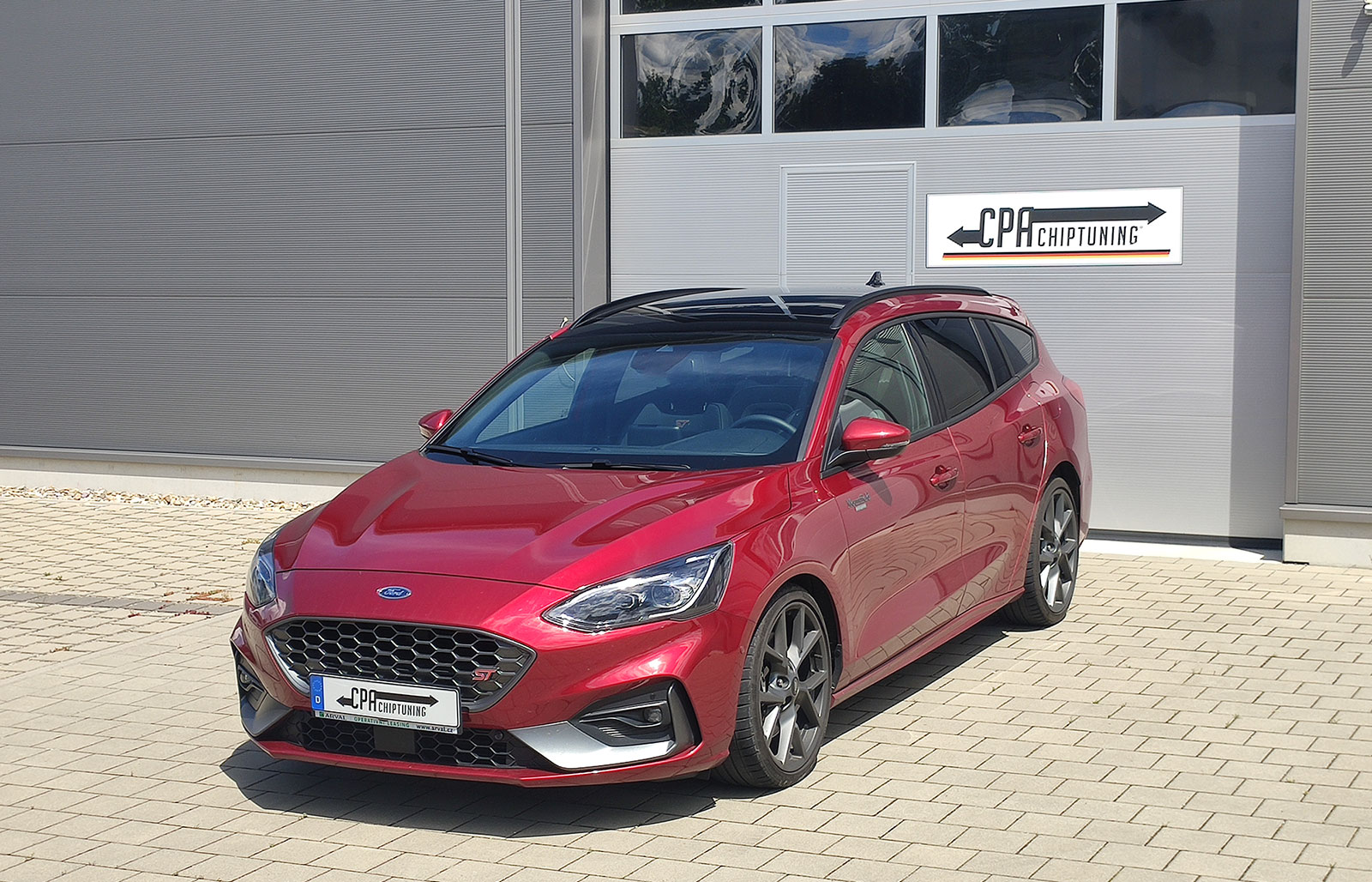 Desenvolvimento de software específico do motor para o Ford Focus ST