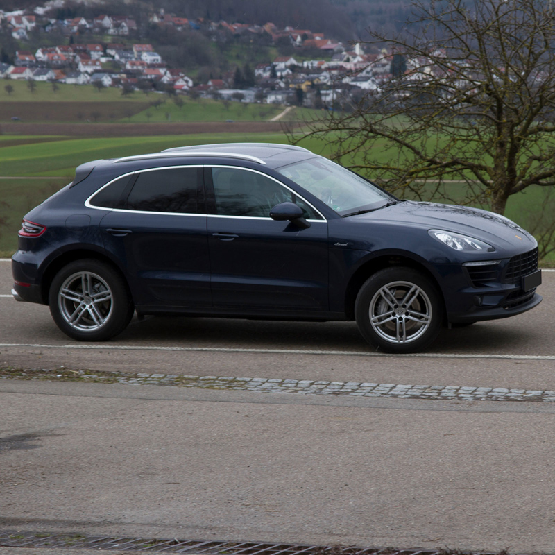Porsche Macan S Diesel leia mais