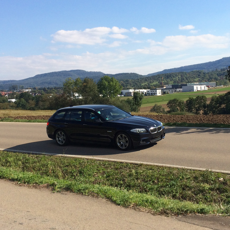 BMW 5 Series 535i (F10) leia mais