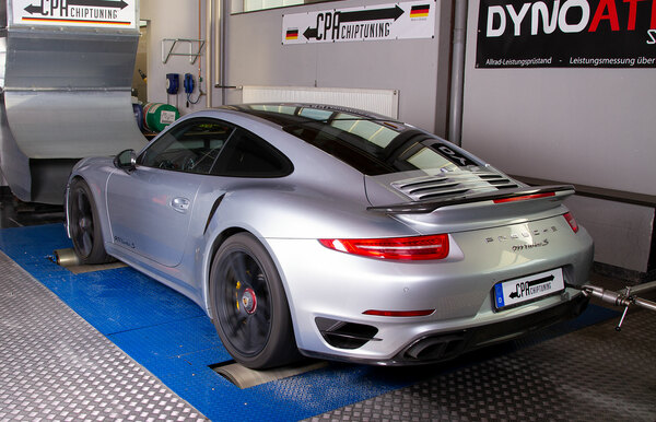 Porsche 911 991 Turbo S PedalBox leia mais