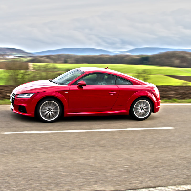 Audi TT (8S) 2.0 TFSI leia mais