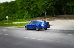 O novo Skoda RS testado na prática
